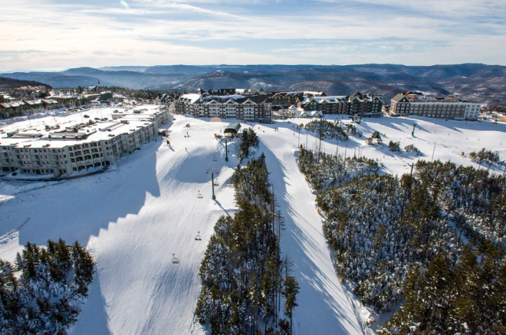 Snowshoe Mountain ski resort in USA