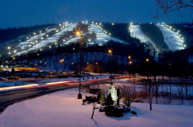 Whitetail Resort ski resort in Mercersburg, Pennsylvania, USA - panoramic view of ski slopes and mountain facilities
