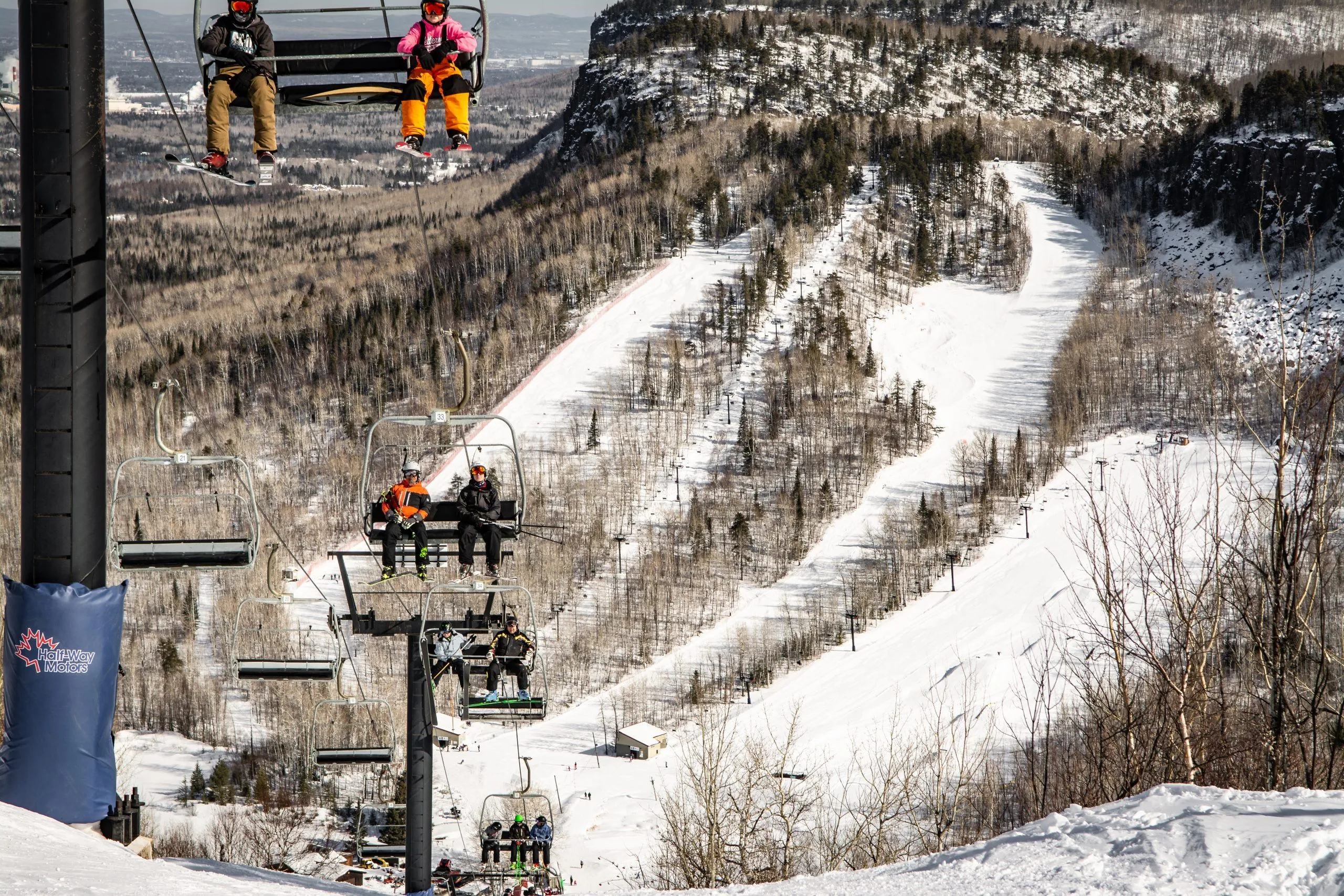 Loch Lomond Ski Area ski resort in Ontario, Canada - panoramic view of ski slopes and mountain facilities