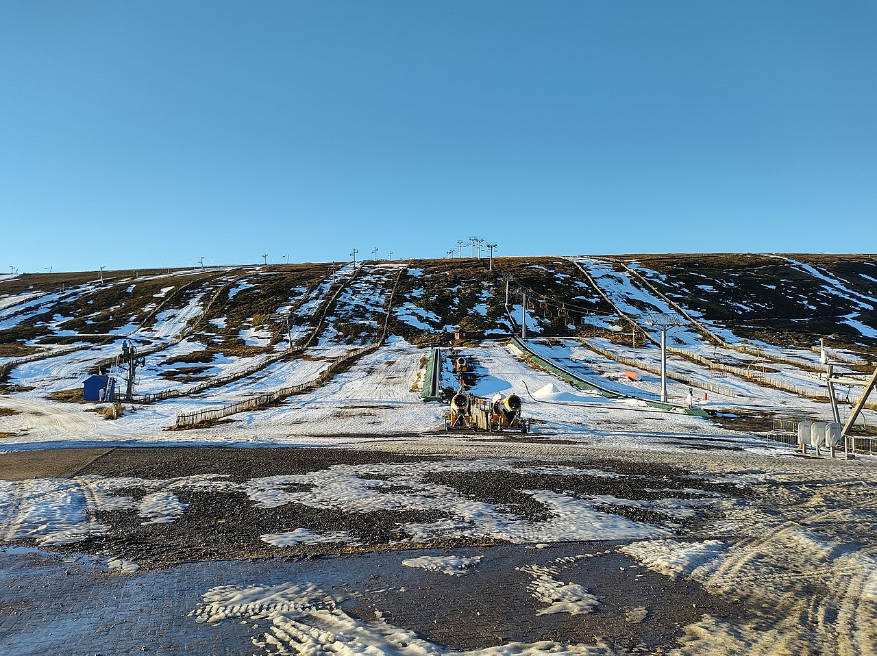 The Snow Centre ski resort in Hemel Hempstead, England - panoramic view of ski slopes and mountain facilities